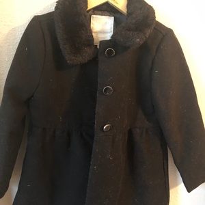 Black coat with fur size 4
